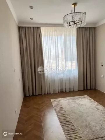 3-комнатная квартира, этаж 3 из 9, 95 м²