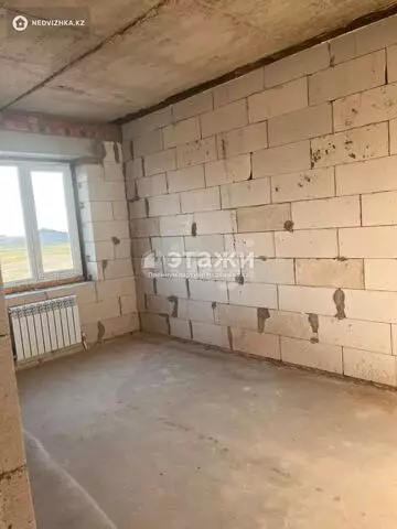 2-комнатная квартира, этаж 2 из 3, 45 м²