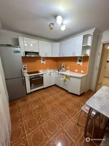 2-комнатная квартира, этаж 1 из 9, 59 м²