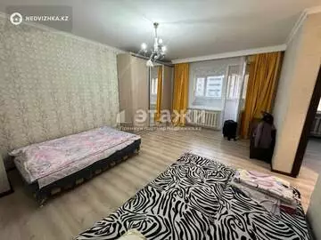 1-комнатная квартира, этаж 4 из 12, 45 м²