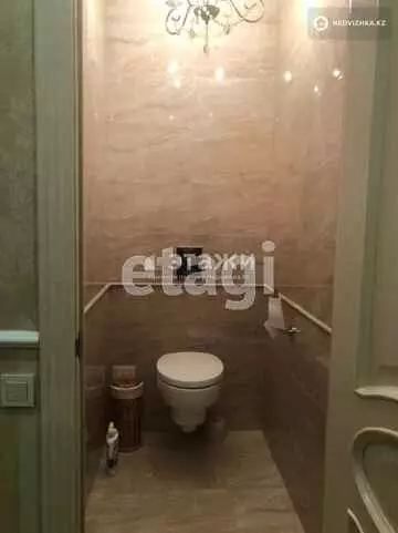 3-комнатная квартира, этаж 11 из 20, 90 м²