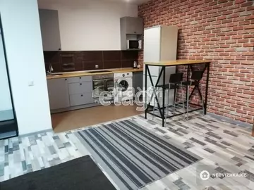 1-комнатная квартира, этаж 24 из 24, 39 м²