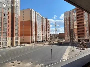 3-комнатная квартира, этаж 7 из 12, 94 м²