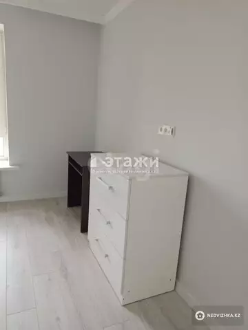 2-комнатная квартира, этаж 10 из 12, 61 м²