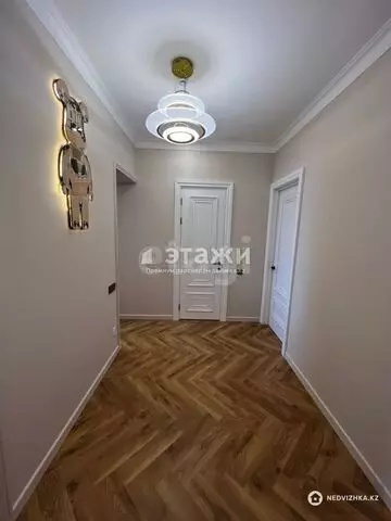 2-комнатная квартира, этаж 10 из 12, 70 м²