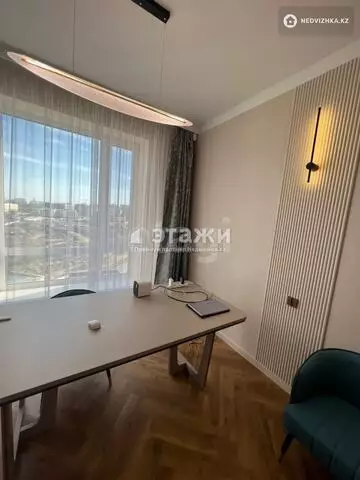 2-комнатная квартира, этаж 10 из 12, 70 м²