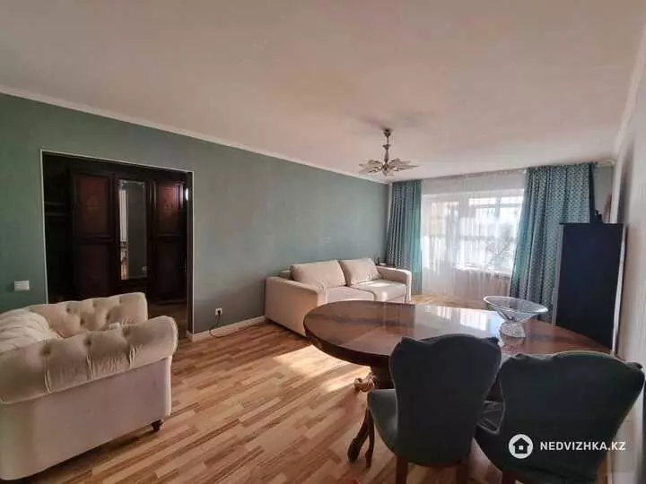 80 м², 4-комнатная квартира, этаж 3 из 6, 80 м², изображение - 1