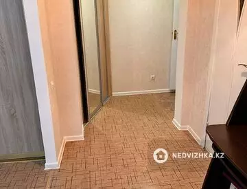 1-комнатная квартира, этаж 8 из 13, 47 м²