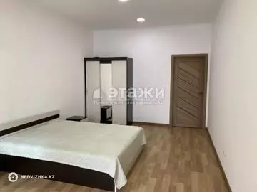 3-комнатная квартира, этаж 8 из 10, 102 м²