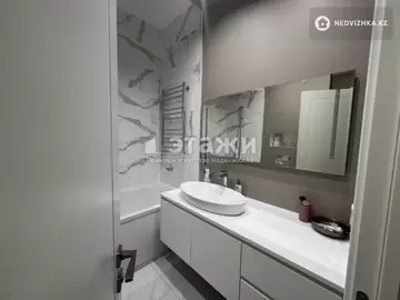 3-комнатная квартира, этаж 3 из 10, 90 м²