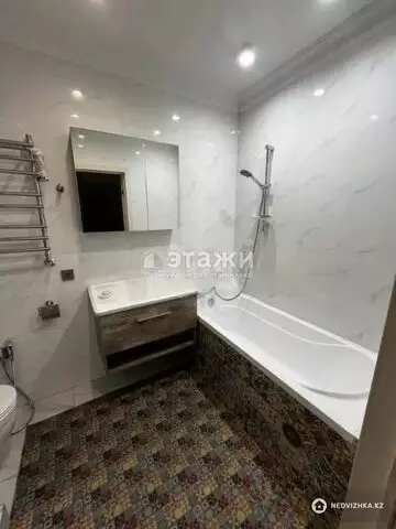 3-комнатная квартира, этаж 3 из 15, 114 м²