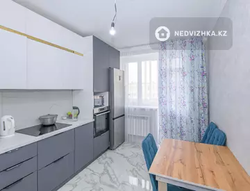 2-комнатная квартира, этаж 9 из 9, 58 м²