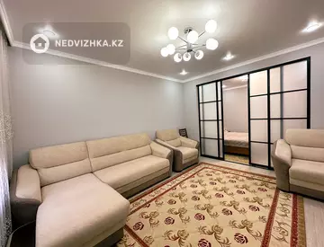 2-комнатная квартира, этаж 3 из 10, 52 м²