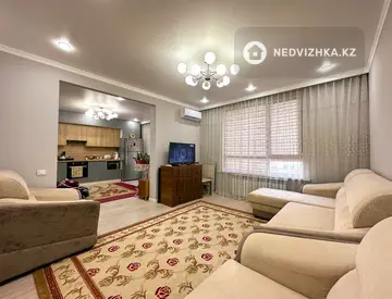 2-комнатная квартира, этаж 3 из 10, 52 м²