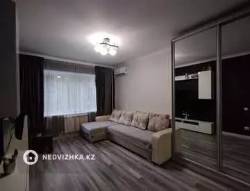 1-комнатная квартира, этаж 1 из 9, 40 м²