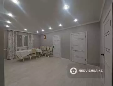 3-комнатная дача, 7 соток, 120 м²