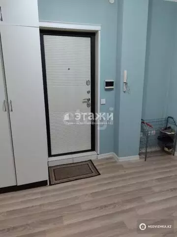 1-комнатная квартира, этаж 9 из 9, 54 м²