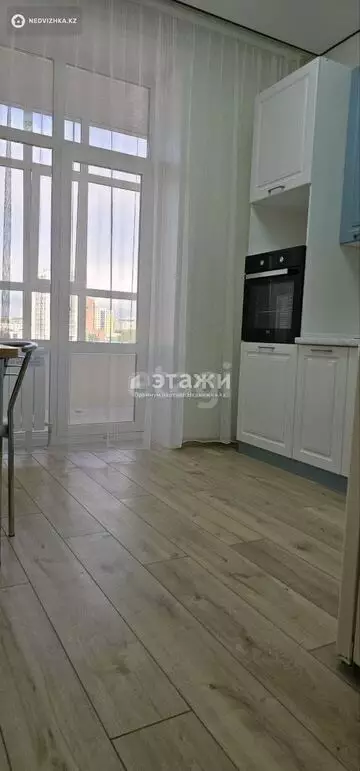 1-комнатная квартира, этаж 4 из 9, 36 м²