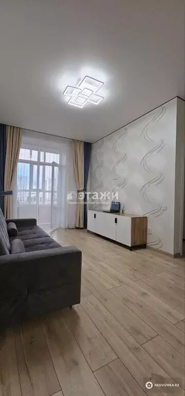 1-комнатная квартира, этаж 4 из 9, 36 м²