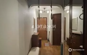 3-комнатная квартира, этаж 3 из 5, 57 м²