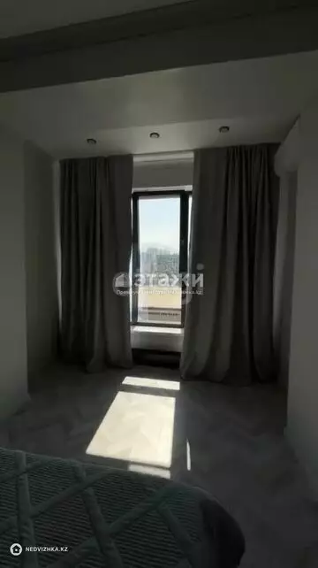 2-комнатная квартира, этаж 10 из 14, 74 м²