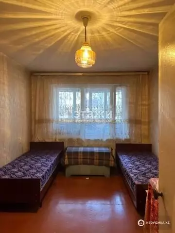 3-комнатная квартира, этаж 1 из 5, 56 м²