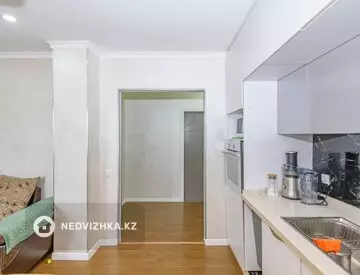 4-комнатная квартира, этаж 7 из 12, 98 м²