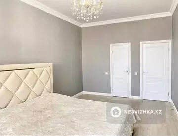 3-комнатная квартира, этаж 4 из 16, 110 м²