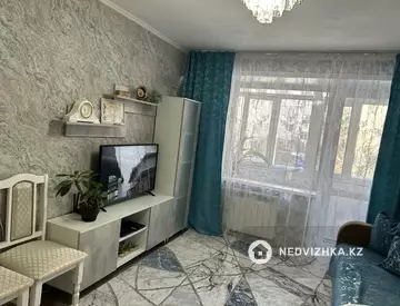 2-комнатная квартира, этаж 3 из 5, 43 м²