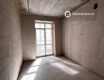 1-комнатная квартира, этаж 4 из 12, 40 м²