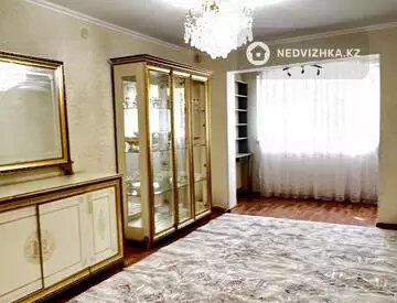 4-комнатная квартира, этаж 2 из 5, 79 м²