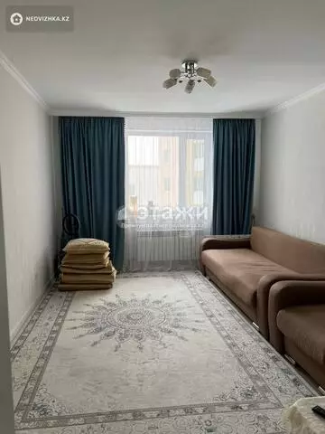 1-комнатная квартира, этаж 4 из 9, 50 м²