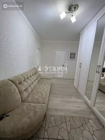 50 м², 1-комнатная квартира, этаж 4 из 9, 50 м², изображение - 1