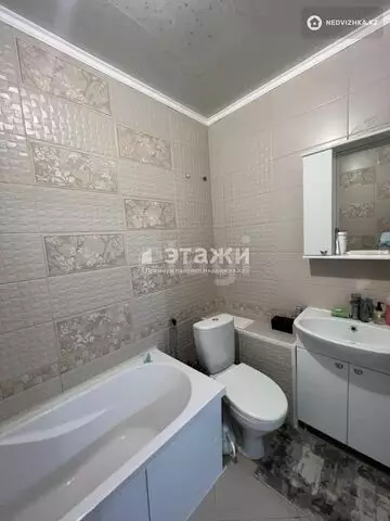 1-комнатная квартира, этаж 4 из 9, 50 м²