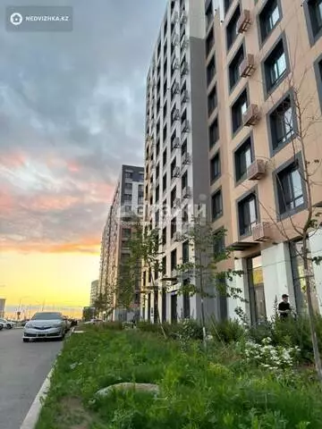 1-комнатная квартира, этаж 4 из 16, 41 м²