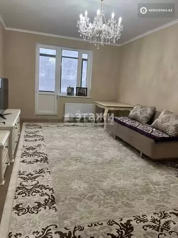 3-комнатная квартира, этаж 2 из 5, 82 м²