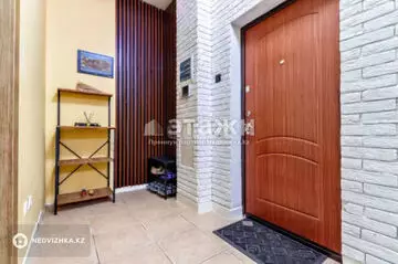 3-комнатная квартира, этаж 1 из 7, 92 м²