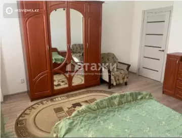 2-комнатная квартира, этаж 3 из 9, 64 м²