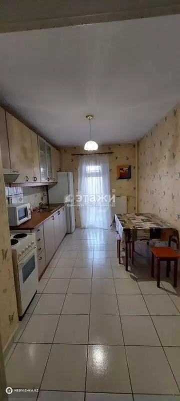 3-комнатная квартира, этаж 5 из 16, 90 м²