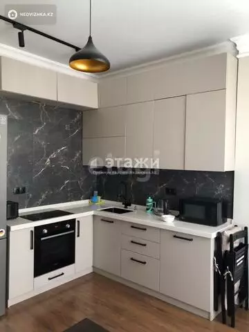 2-комнатная квартира, этаж 7 из 10, 64 м²