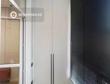 2-комнатная квартира, этаж 15 из 17, 49 м², на длительный срок