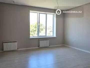 5-комнатный дом, 4 соток, 200 м²