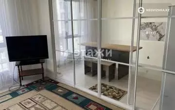 3-комнатная квартира, этаж 4 из 10, 60 м²