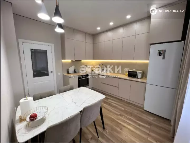 45 м², 1-комнатная квартира, этаж 8 из 9, 45 м², изображение - 1