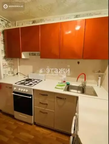 1-комнатная квартира, этаж 3 из 5, 30 м²