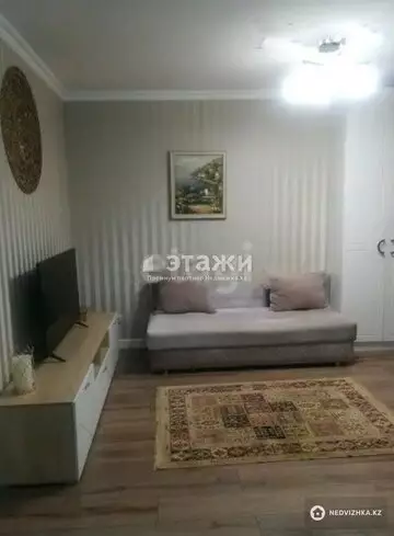 2-комнатная квартира, этаж 3 из 5, 64 м²