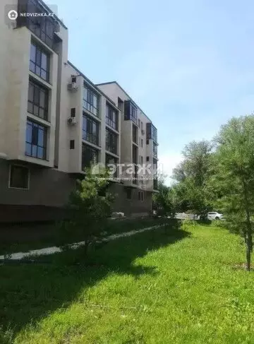 64.3 м², 2-комнатная квартира, этаж 3 из 5, 64 м², изображение - 37