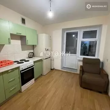 1-комнатная квартира, этаж 4 из 5, 34 м²