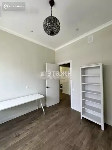 1-комнатная квартира, этаж 7 из 9, 42 м²