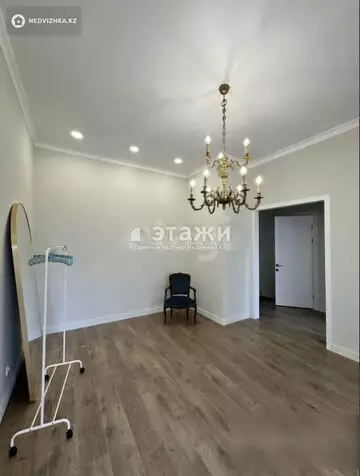 1-комнатная квартира, этаж 7 из 9, 42 м²